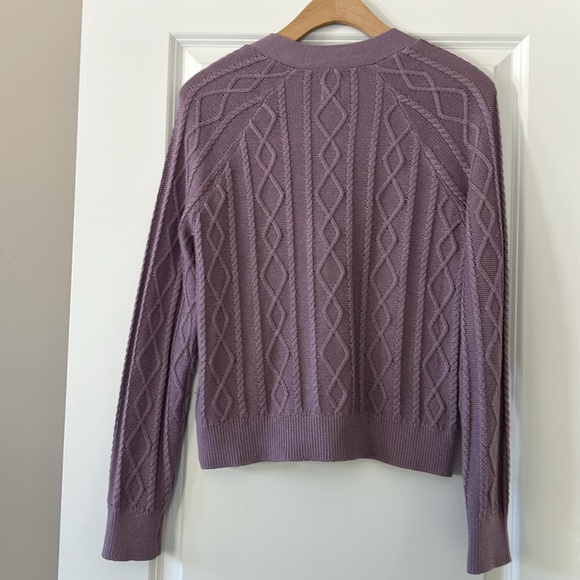 Joie V-Neck Cable Knit Cardigan Sweater in Lavender Lilac Orchid w MEASUREMENTS - Picture 4 of 6